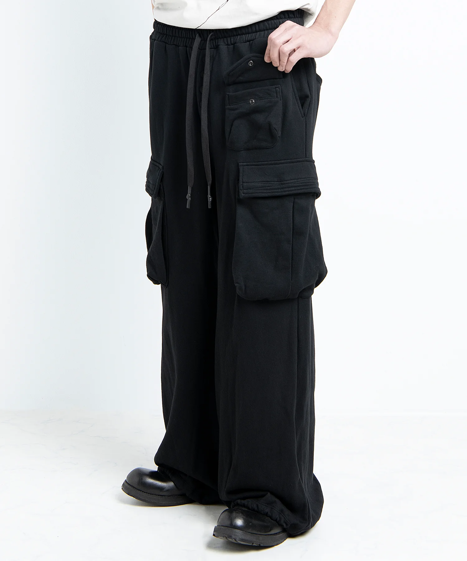 2501-PT07 Sweat Wide Cargo Pants - Image 11