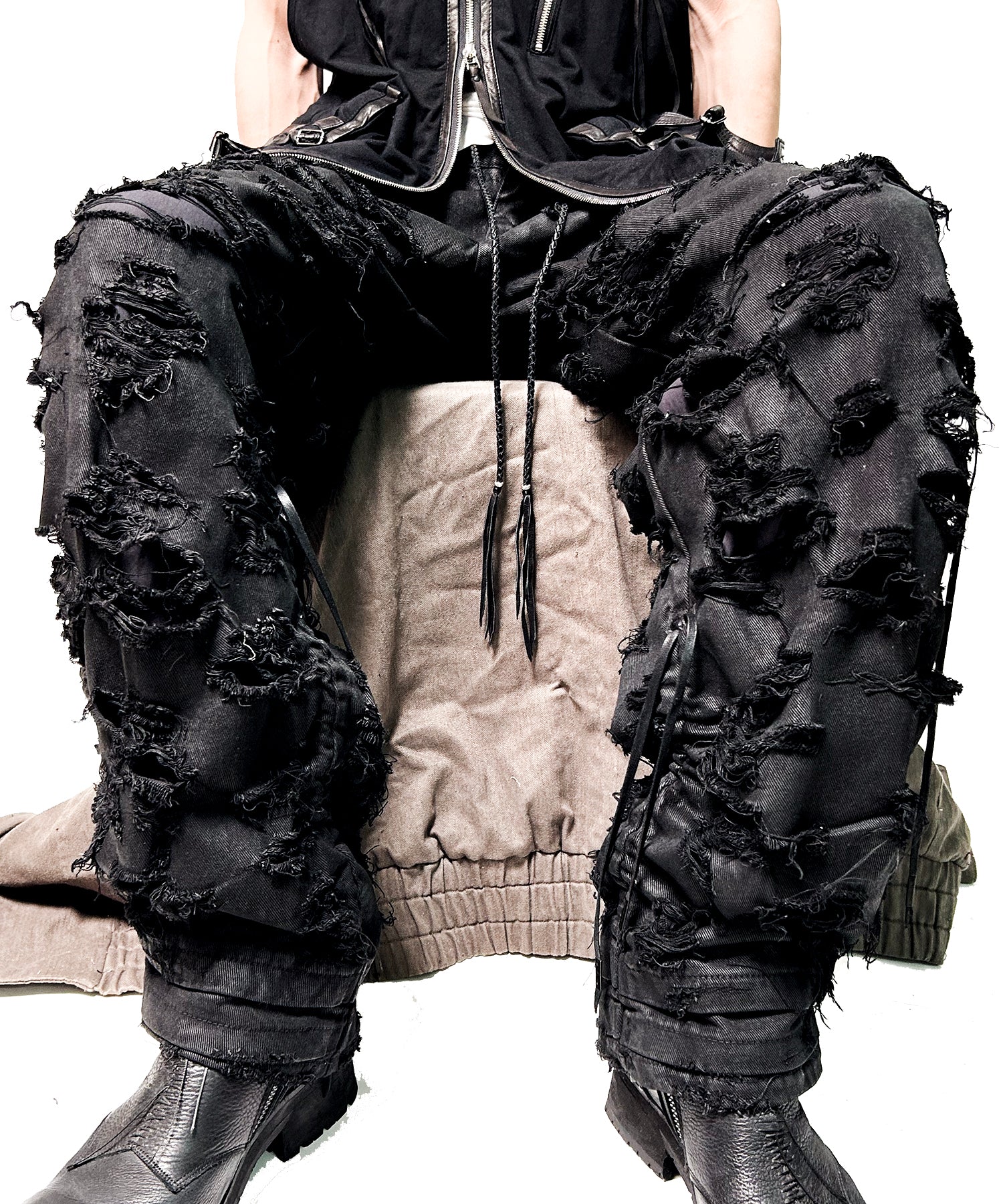 2502-PT03 Coating Side Shirring Slash Pants_Black - Image 2
