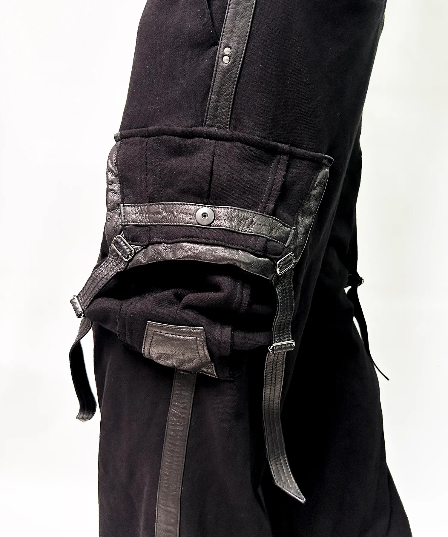 2502-PT08 Black Raven Wide Sweat Pants - Image 6