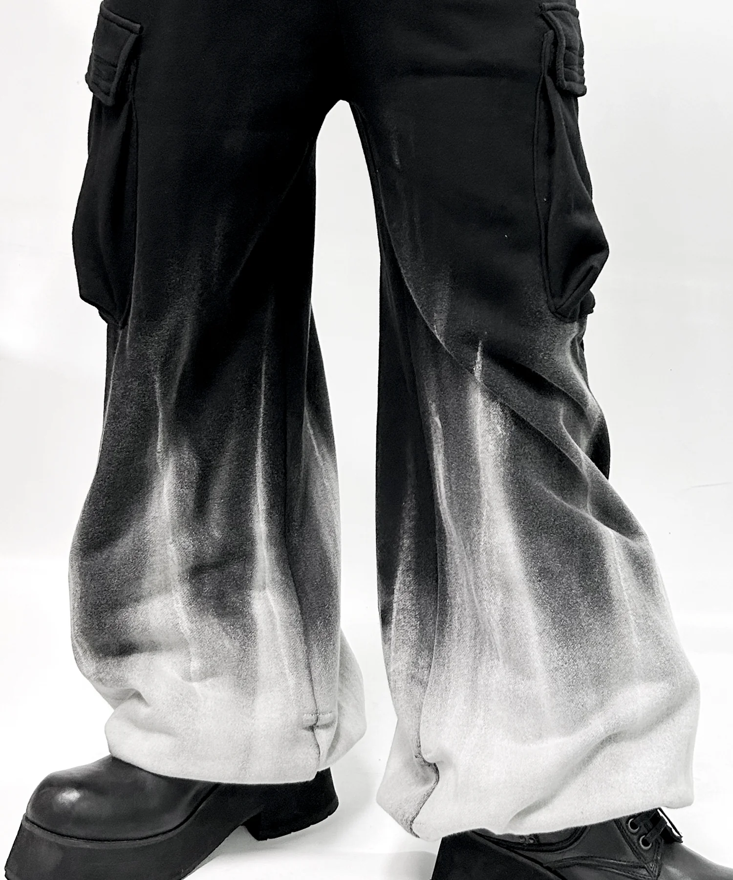 2502-PT09 White Flame Wide Sweat Pants - Image 4