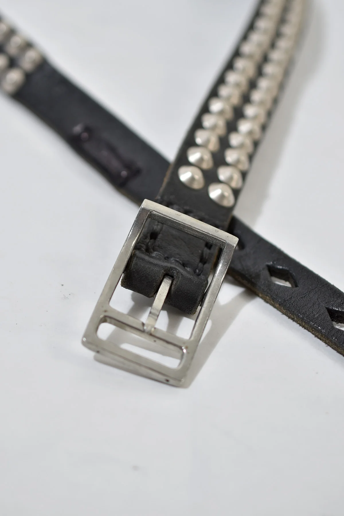 1801-BT04 BT-25 White Estoc - Image 4