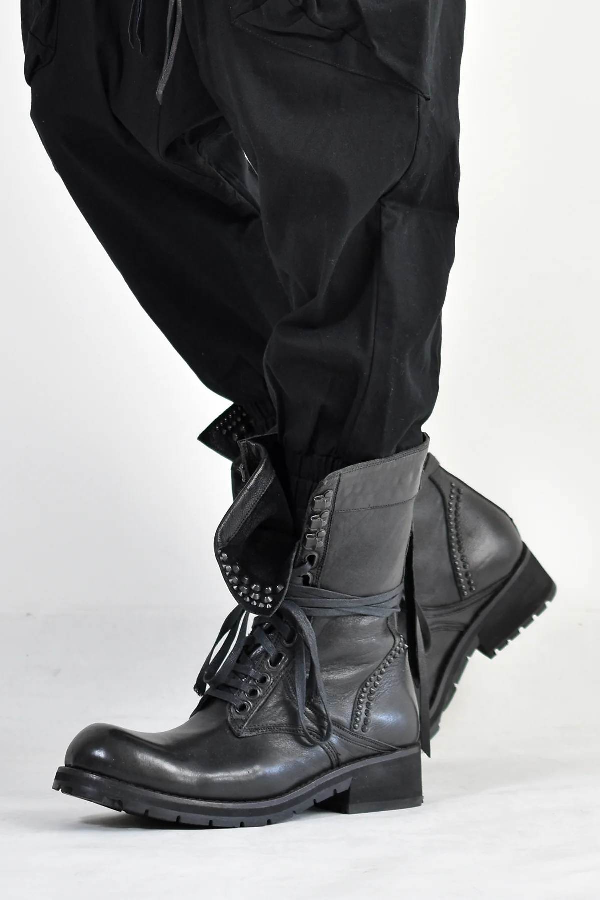 1602-BO07 Chrome Boots 10 - Image 9