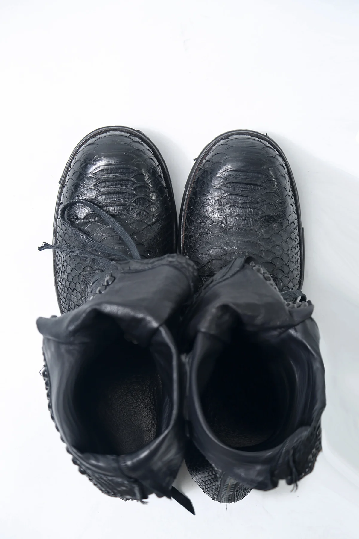 2501-BO07 Chrome Boots 10/ SPC - Image 24