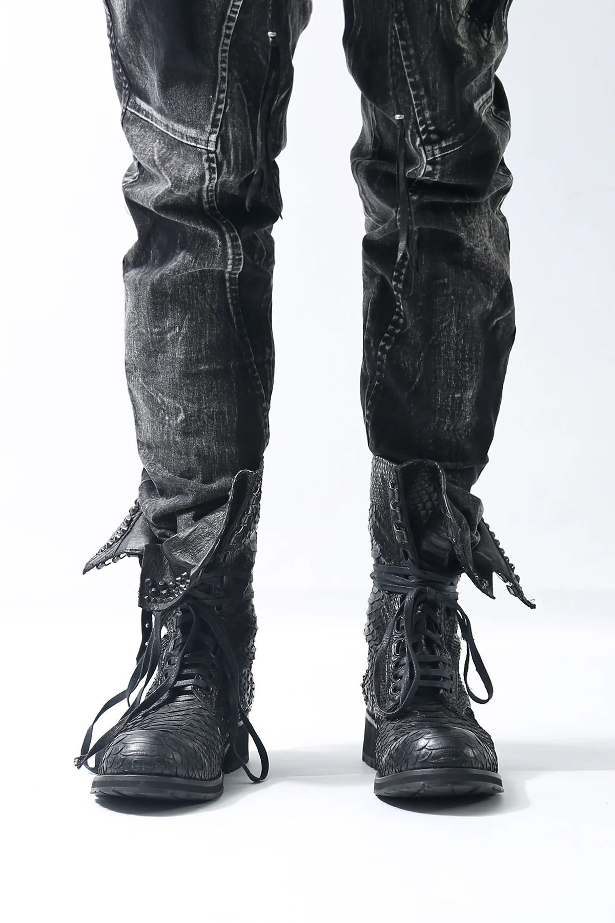 2501-BO07 Chrome Boots 10/ SPC - Image 7
