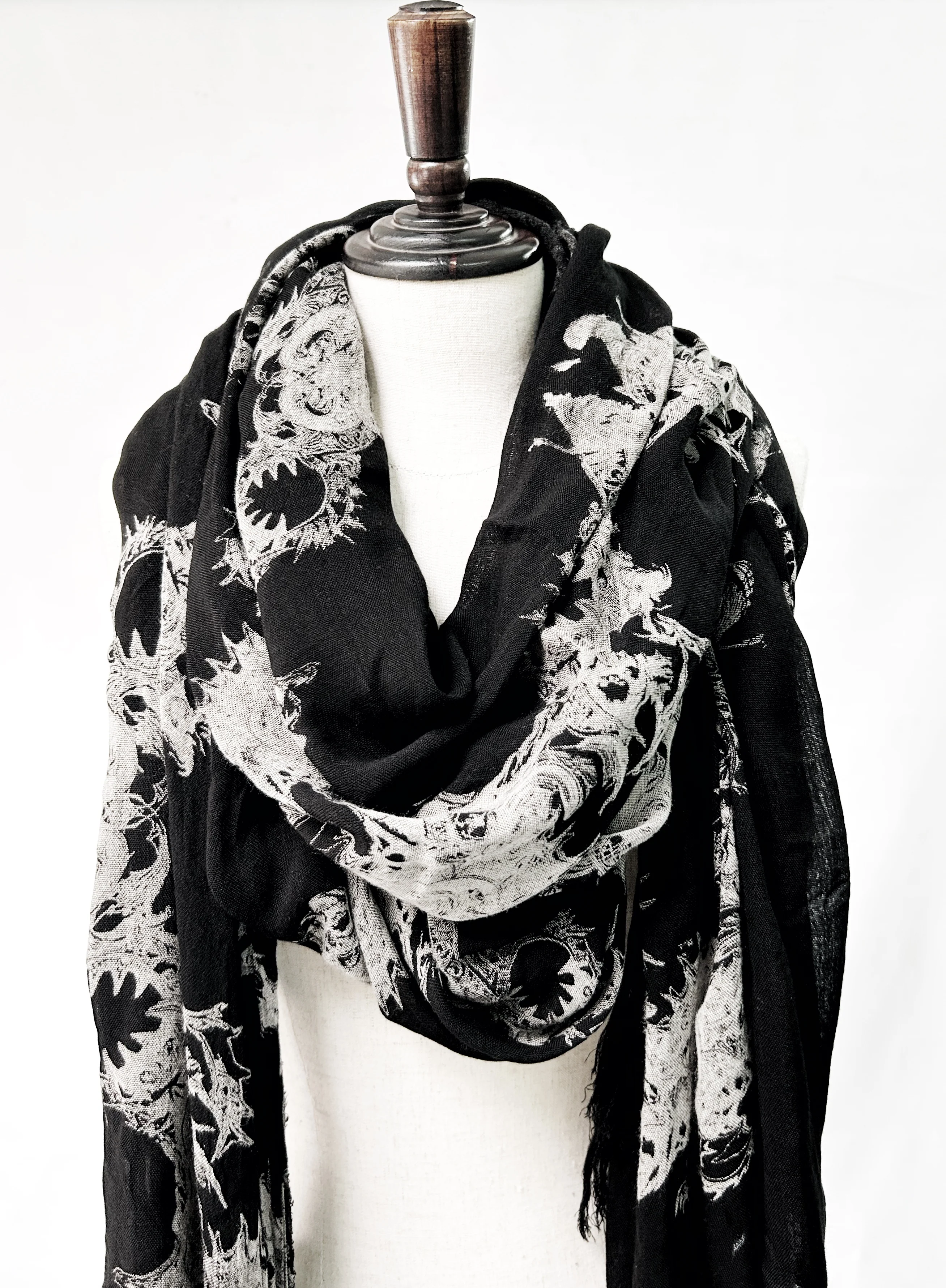 1402-ST02 Magnolia Long Stole 02 - Image 2